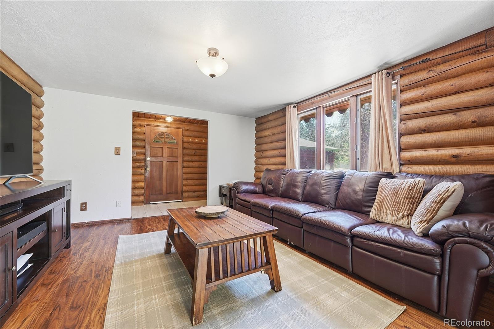 35733 Whispering Pine Elizabeth CO 80107