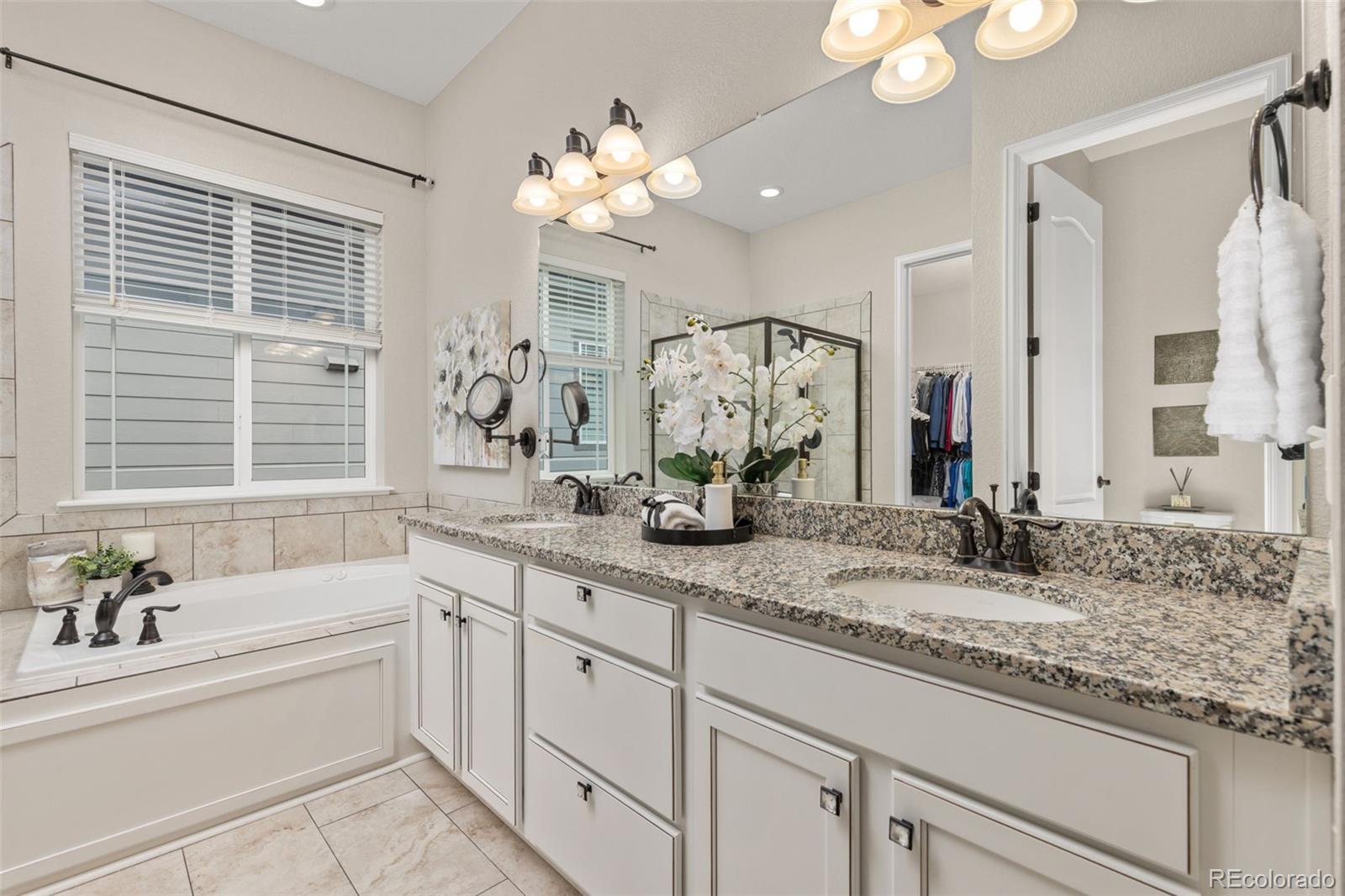 26743 E Peakview Place Aurora CO 80016