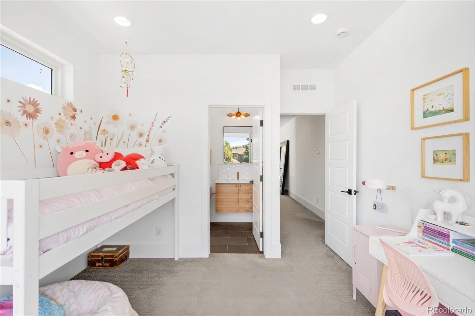 3275 S Clermont Street Denver CO 80222