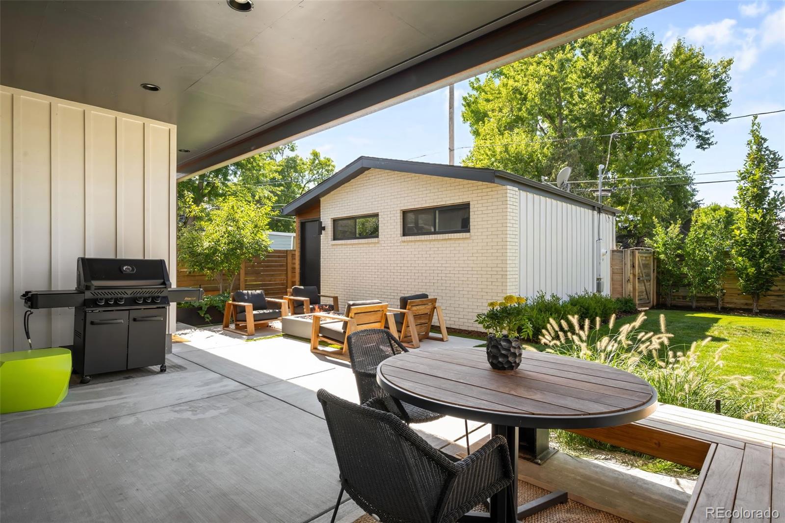 3275 S Clermont Street Denver CO 80222