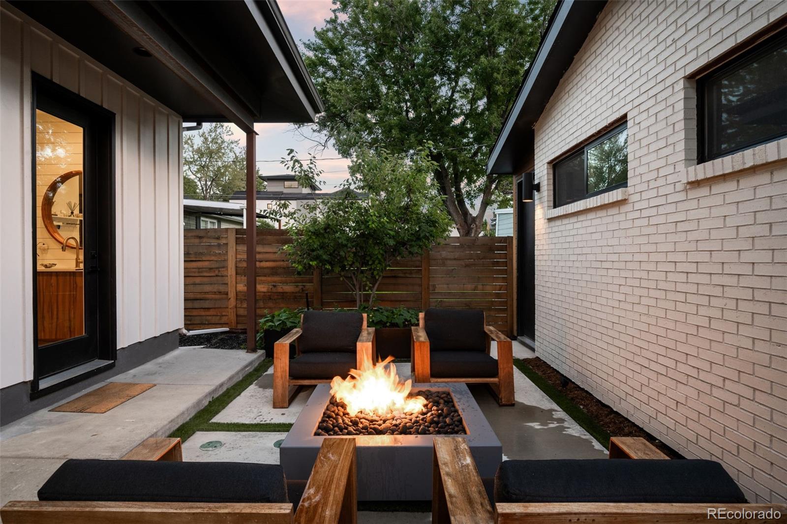 3275 S Clermont Street Denver CO 80222