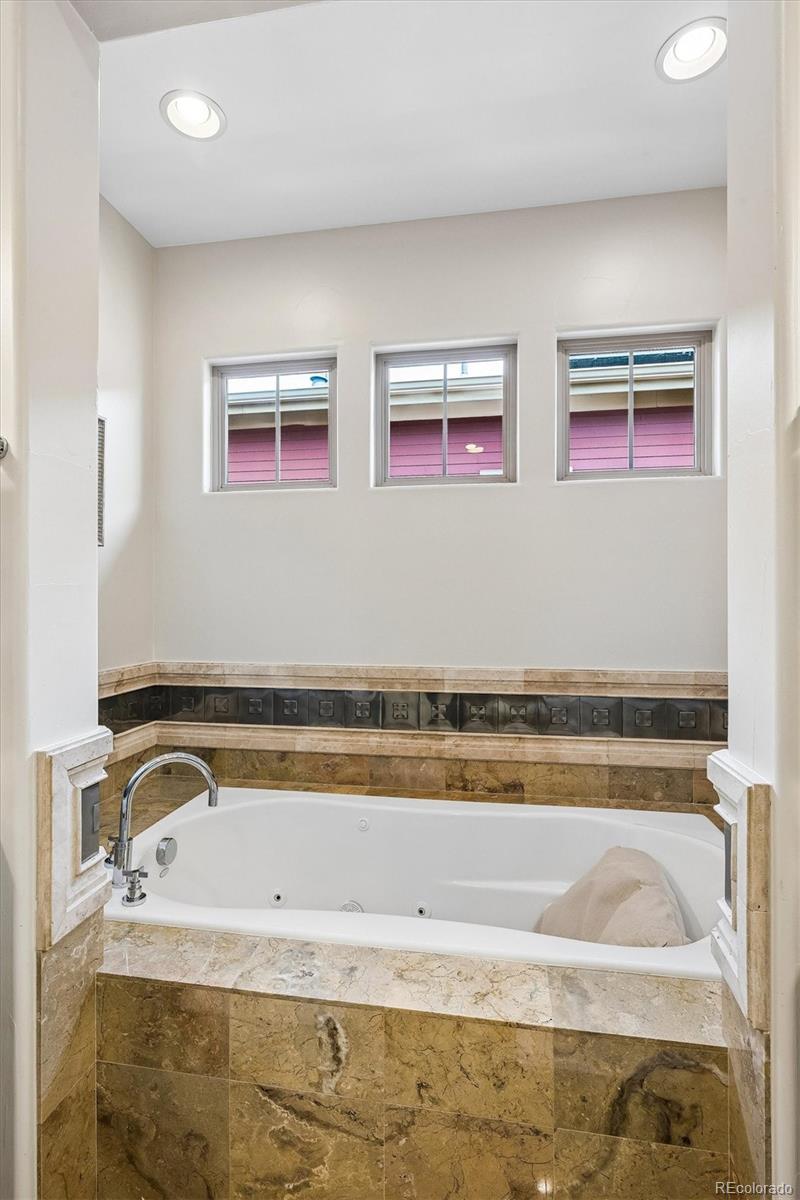 9716 E 34th Avenue Denver CO 80238