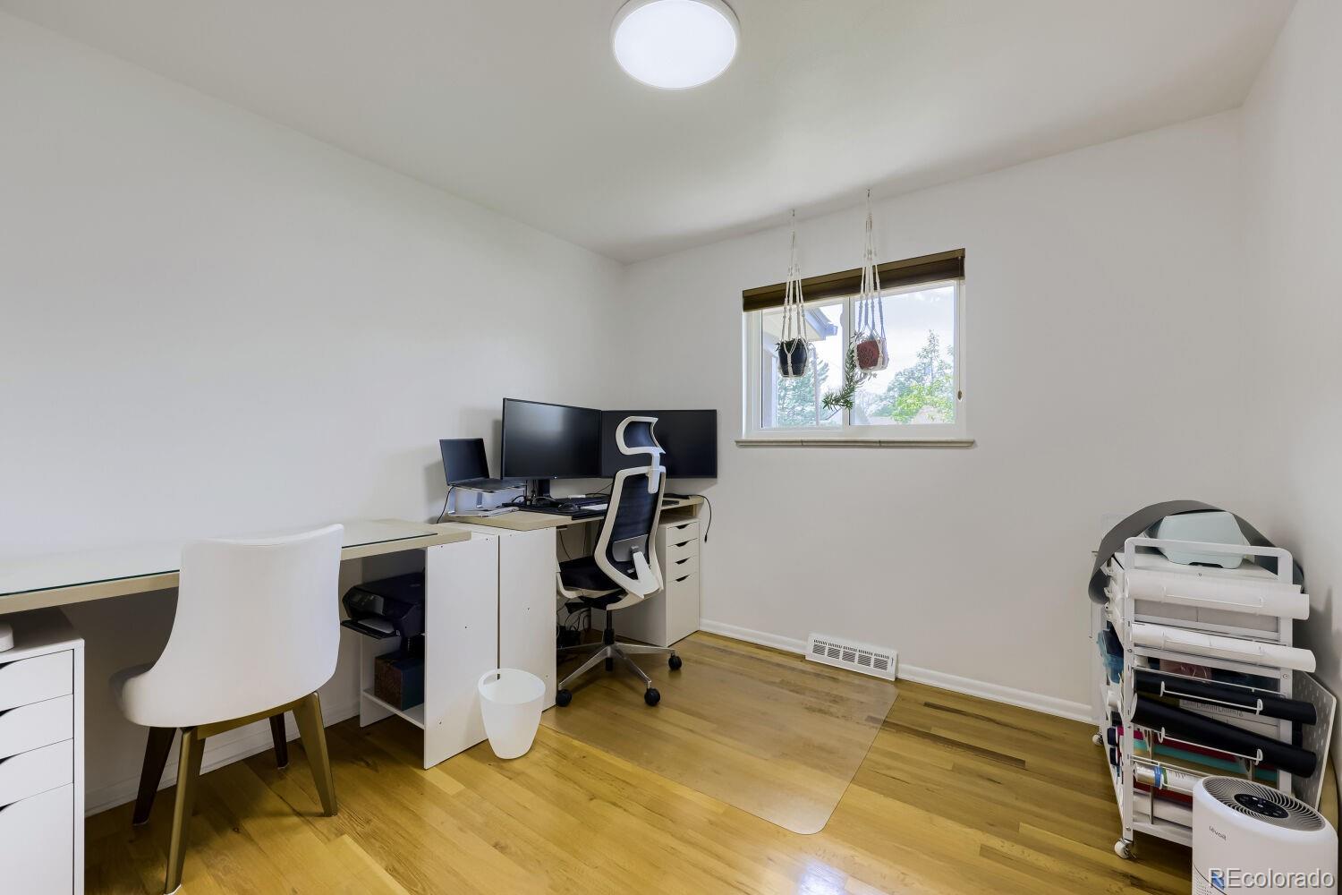 1602 S Everett Street Lakewood CO 80232