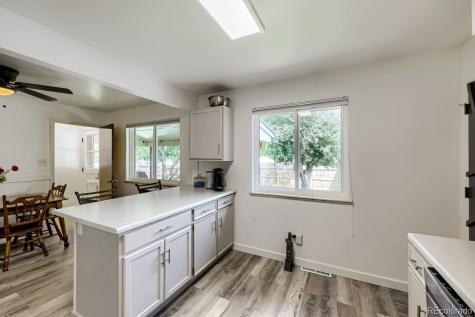 1602 S Everett Street Lakewood CO 80232