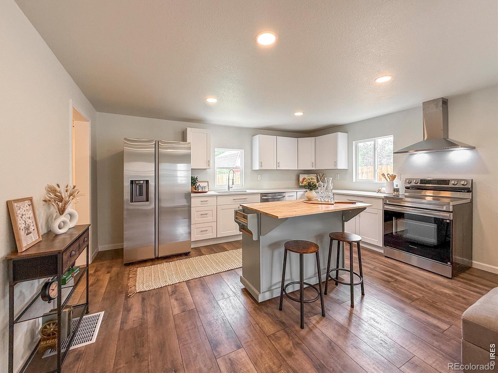 12 Marshall Place Longmont CO 80504