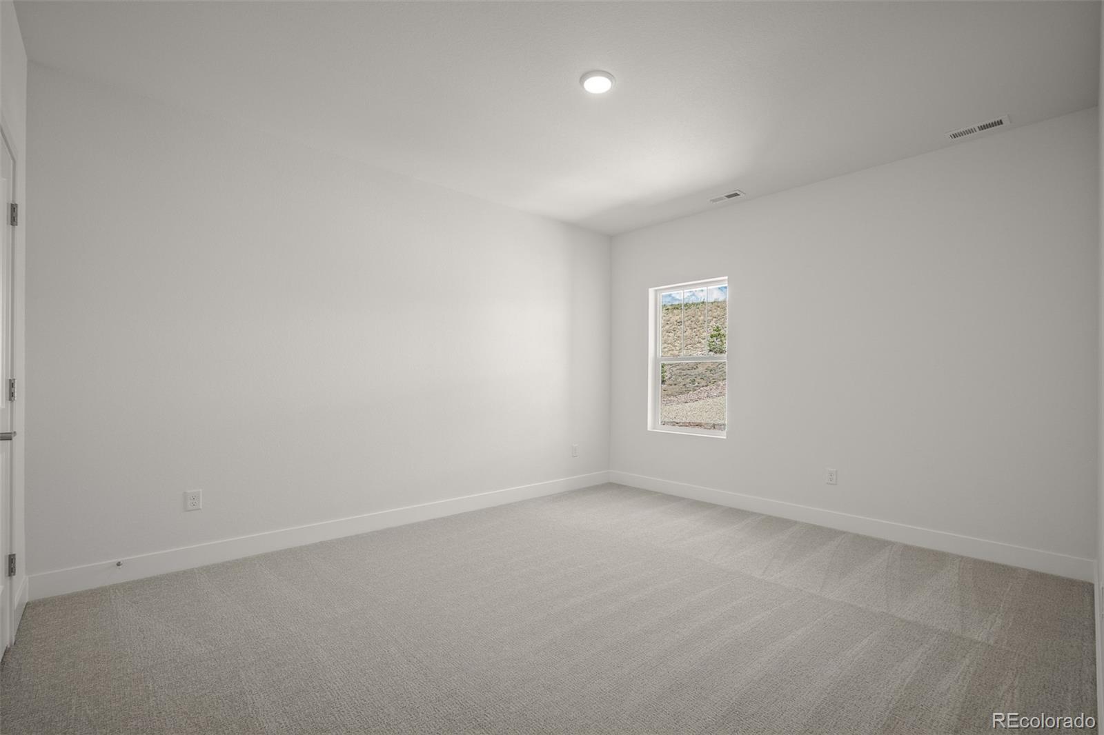 4415 Peak Crest View Colorado Springs CO 80918