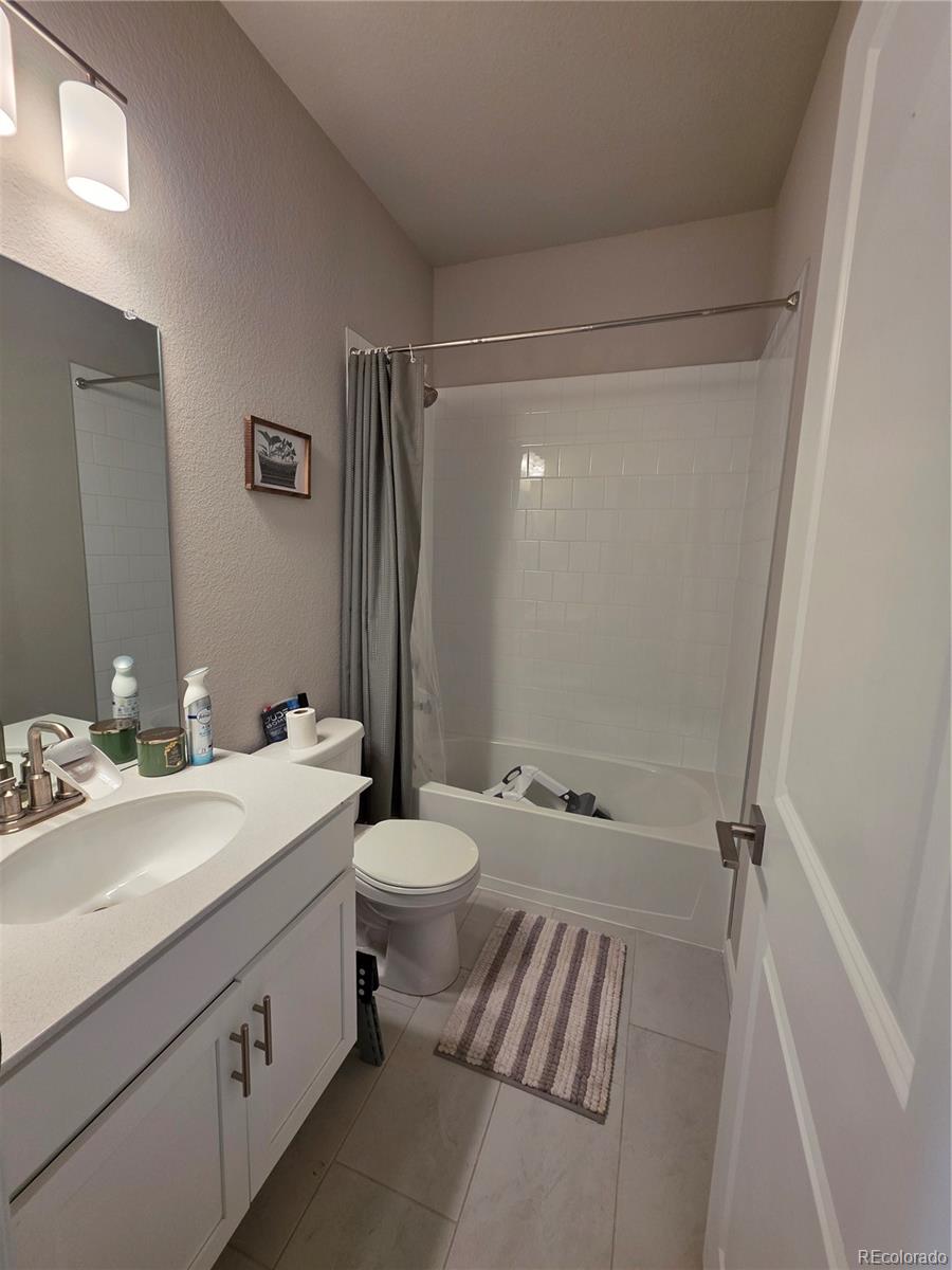 54889 E 31st Avenue Strasburg CO 80136