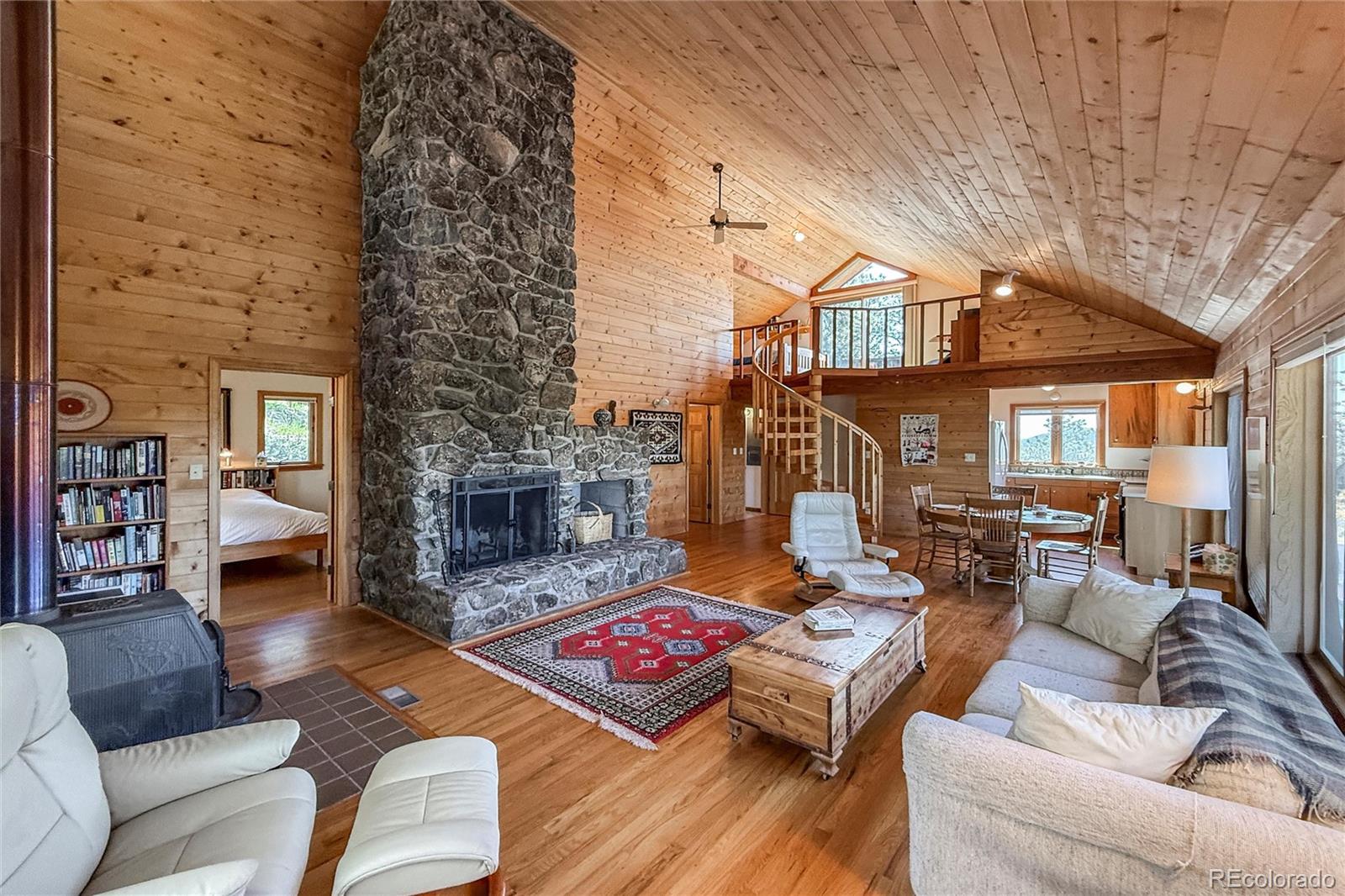 18673 State Highway 7 Lyons CO 80540