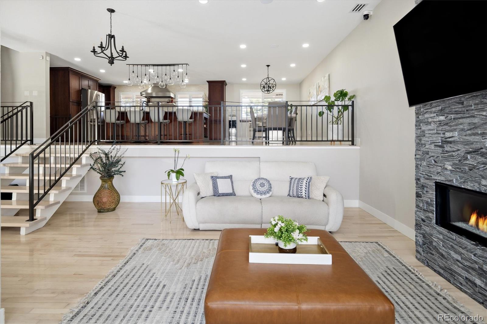 7301 E Jarvis Place Denver CO 80237