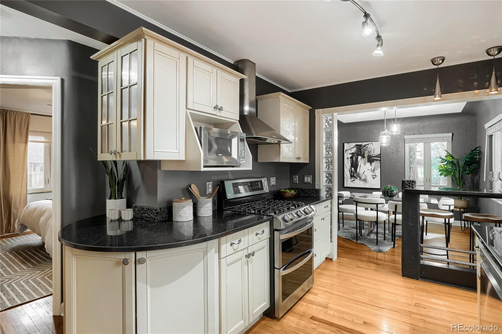 2922 W 39th Avenue Denver CO 80211