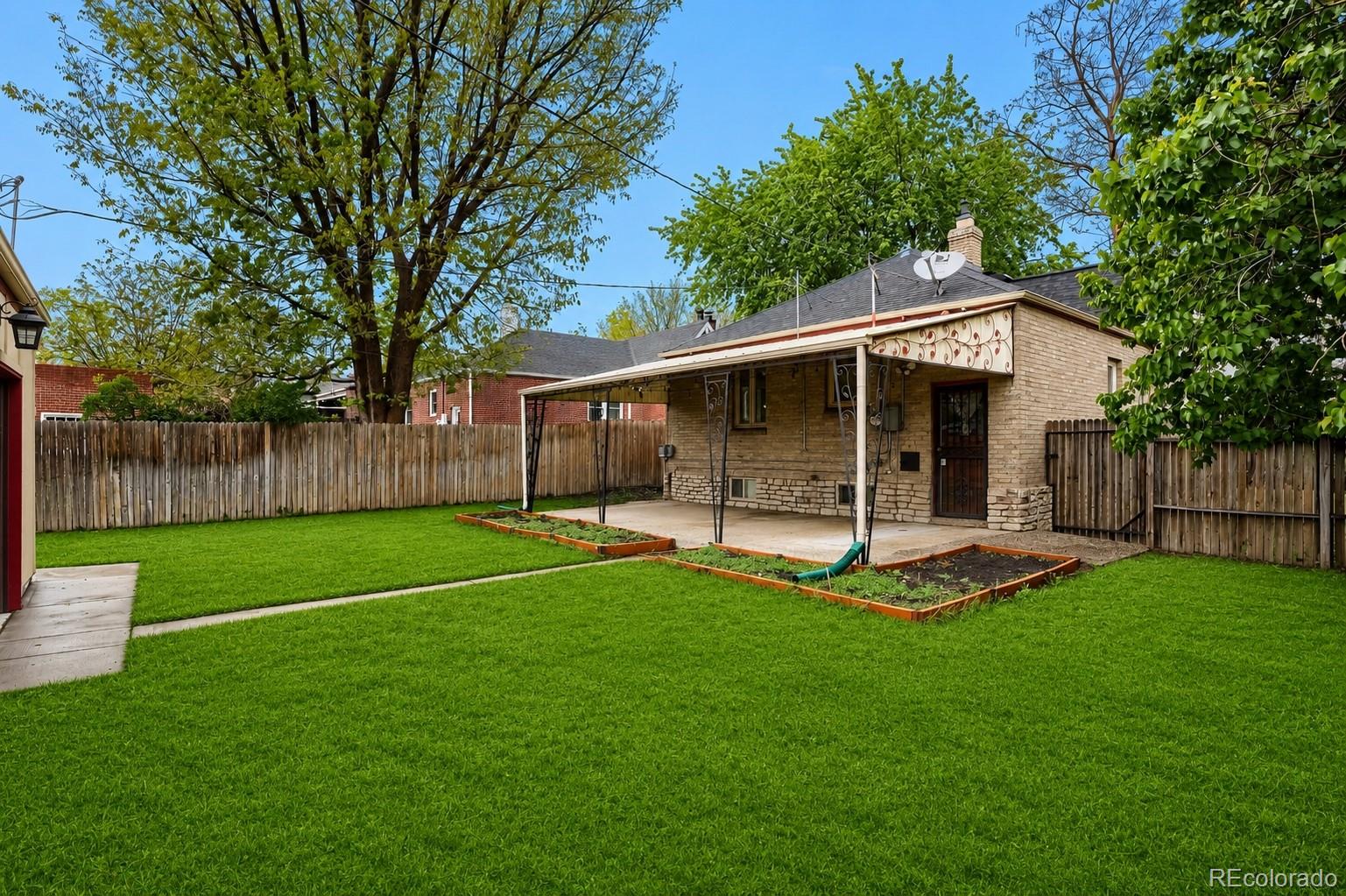 2922 W 39th Avenue Denver CO 80211
