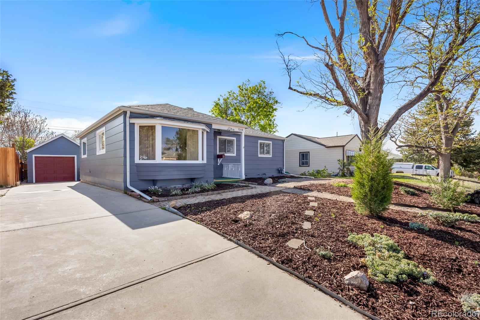 1260 S Shoshone Street Denver CO 80223
