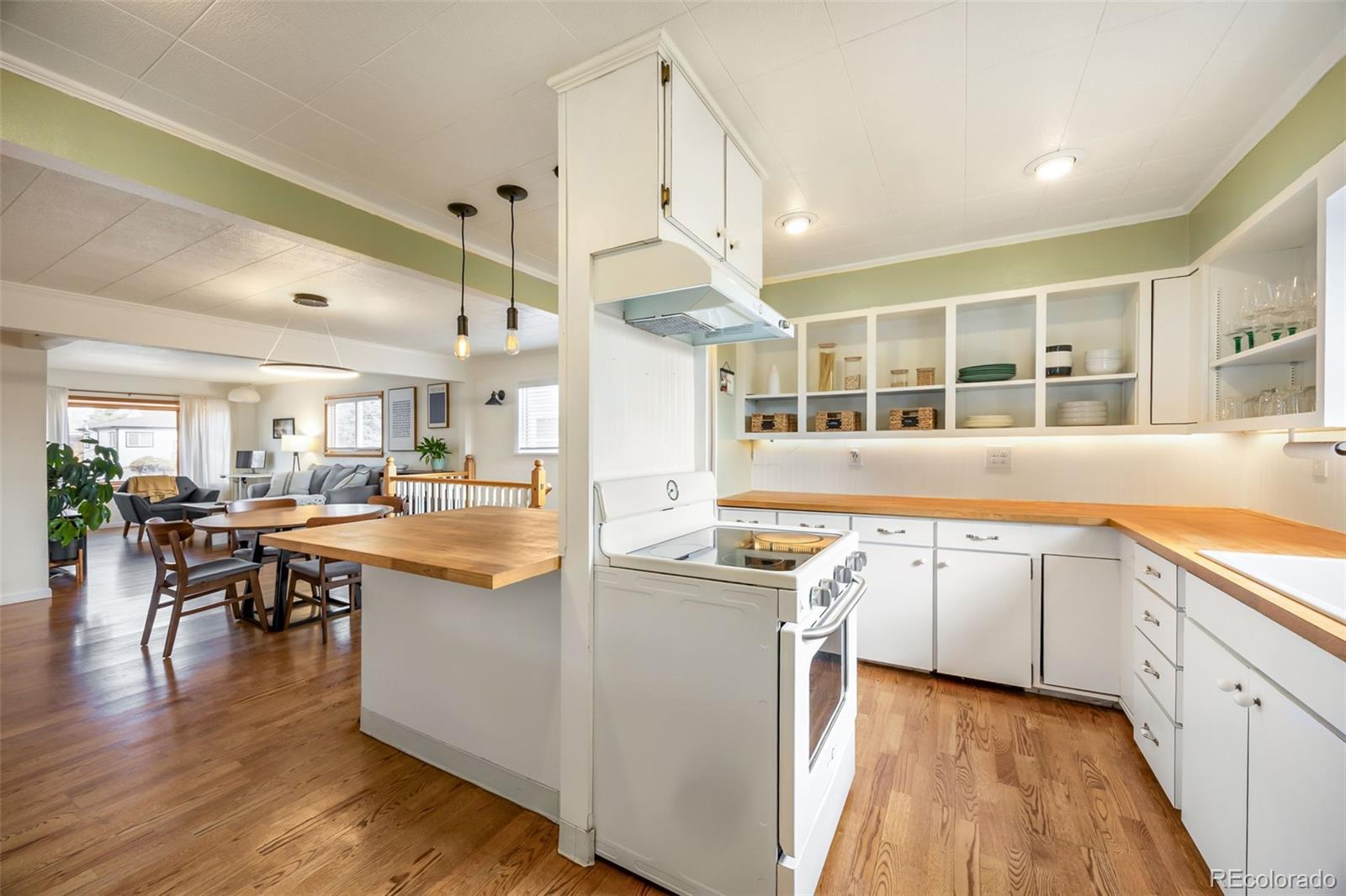 1260 S Shoshone Street Denver CO 80223
