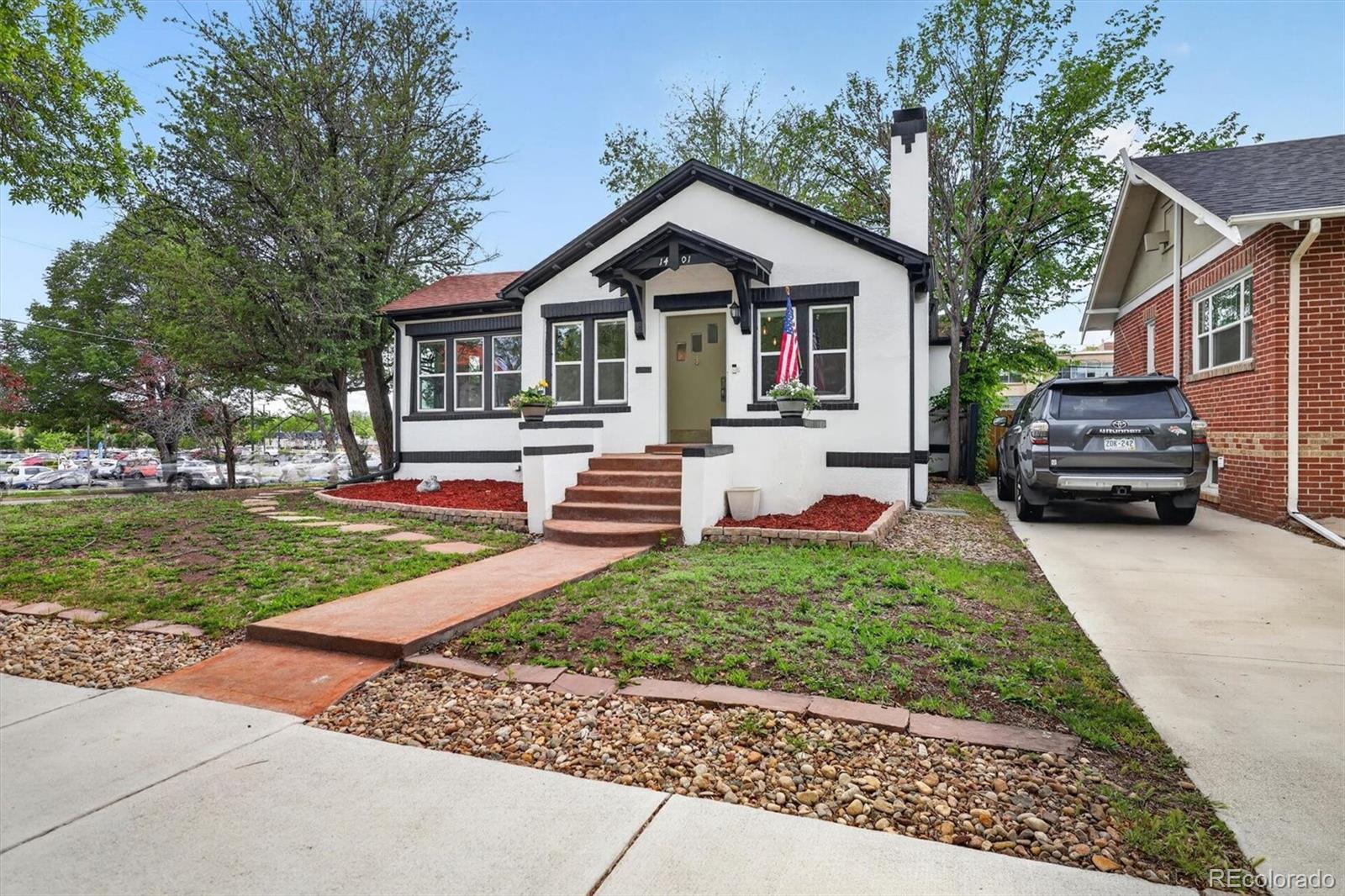 1401 Ash Street Denver CO 80220