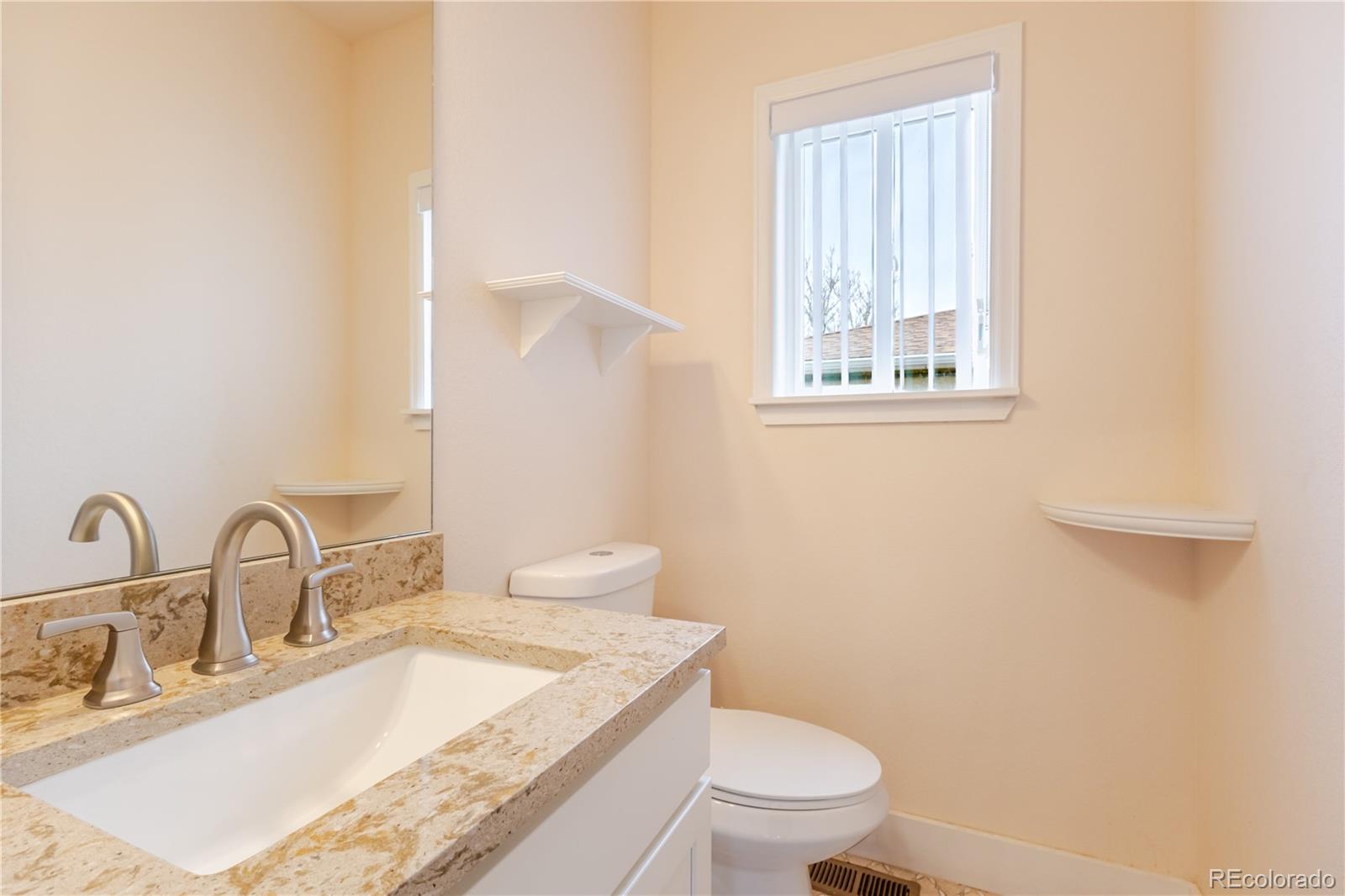 995 S Locust Street Denver CO 80224