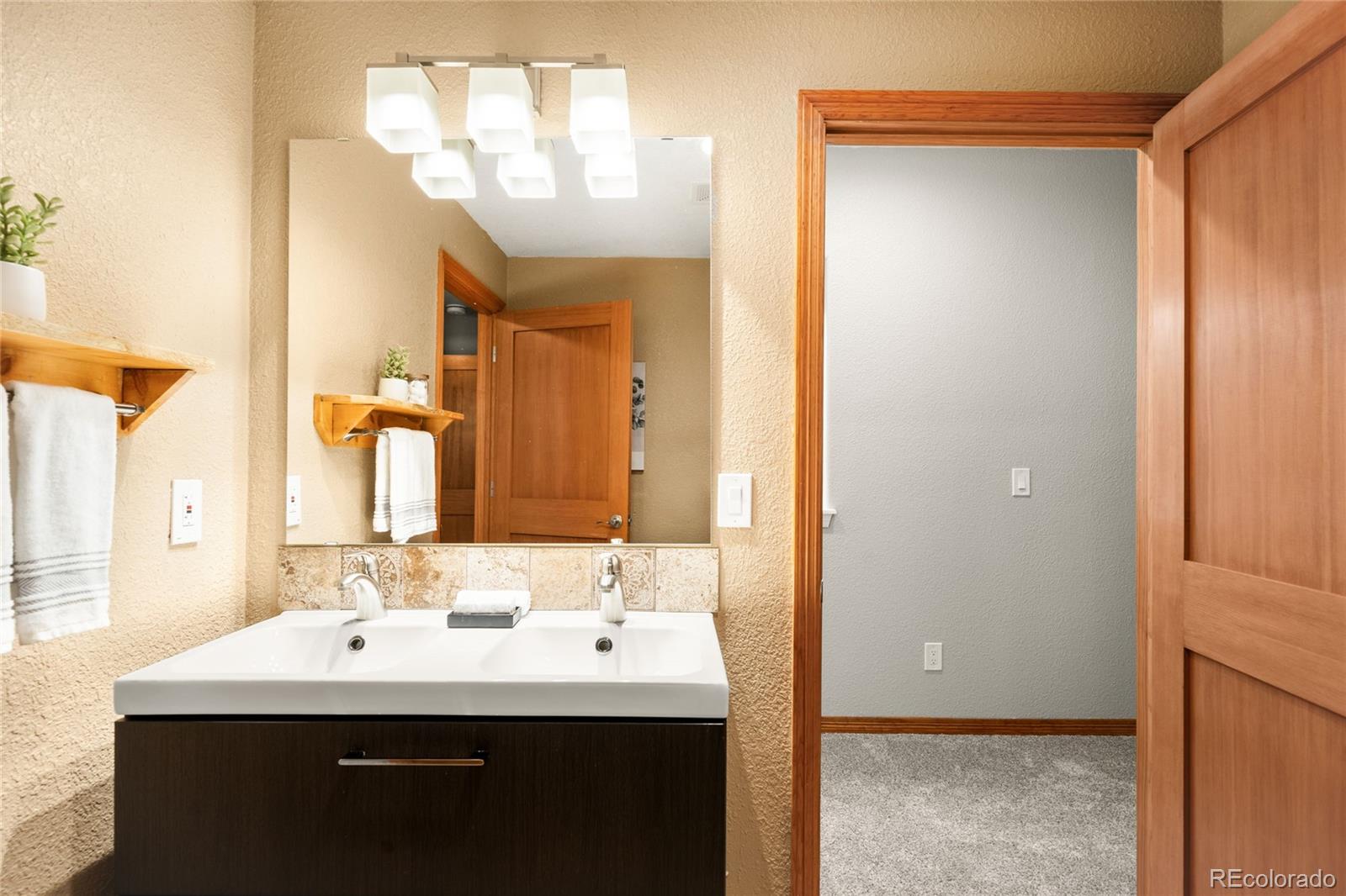 19319 W 57th Place Golden CO 80403
