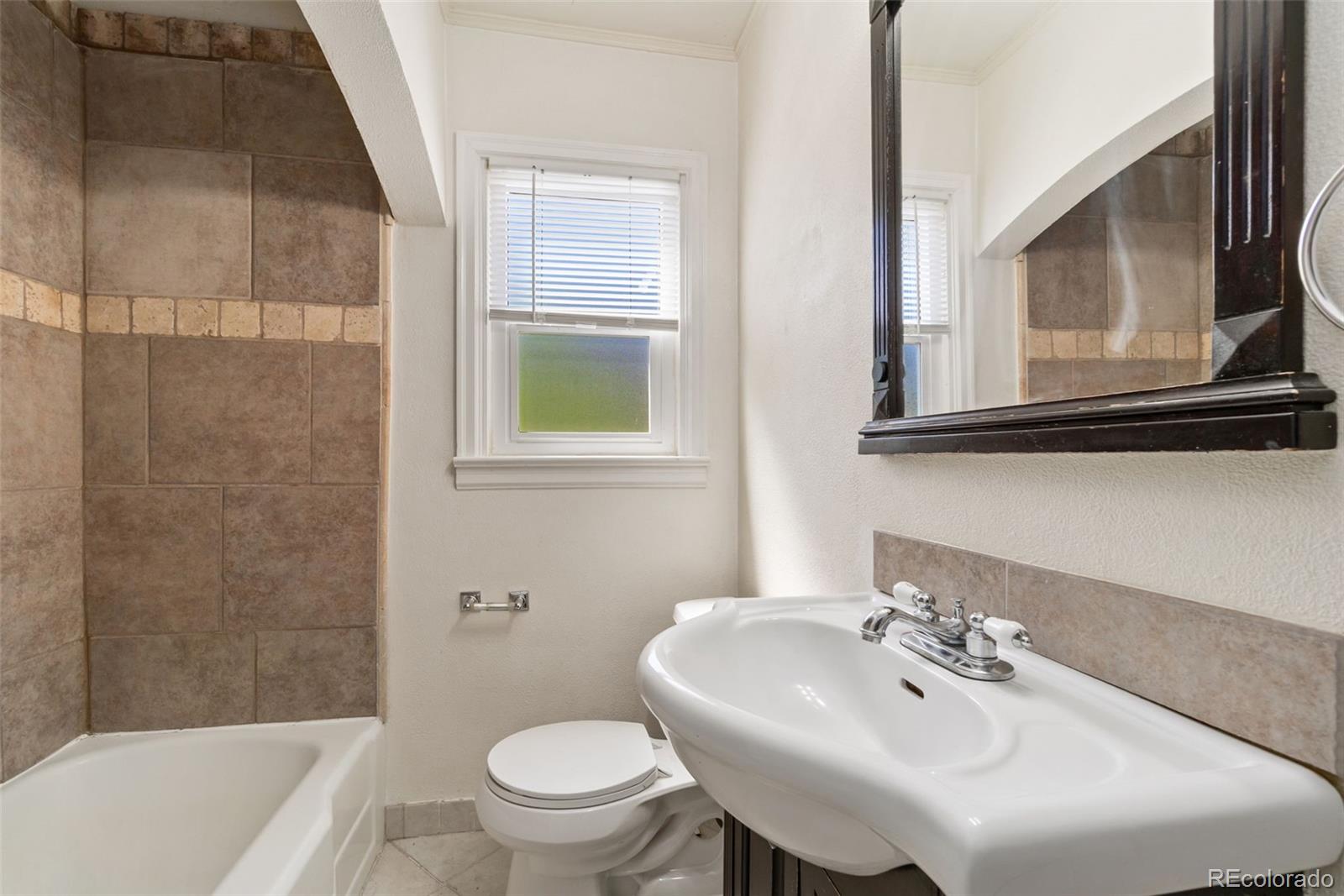 2475 S Gilpin Street Denver CO 80210