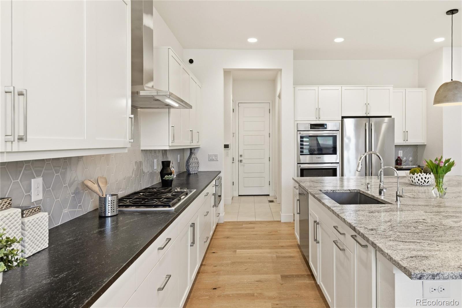 6121 Chester Street Denver CO 80238