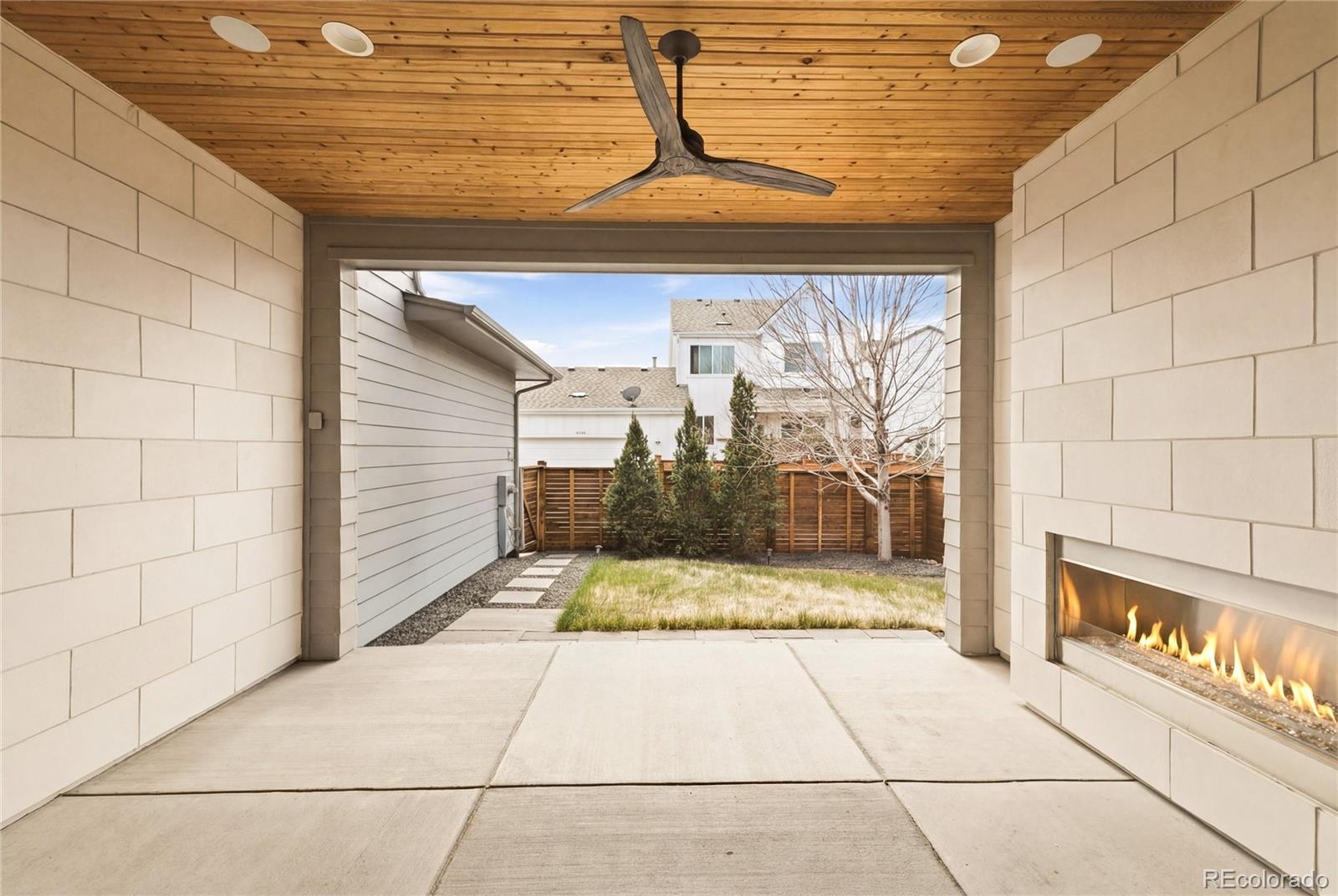 6121 Chester Street Denver CO 80238