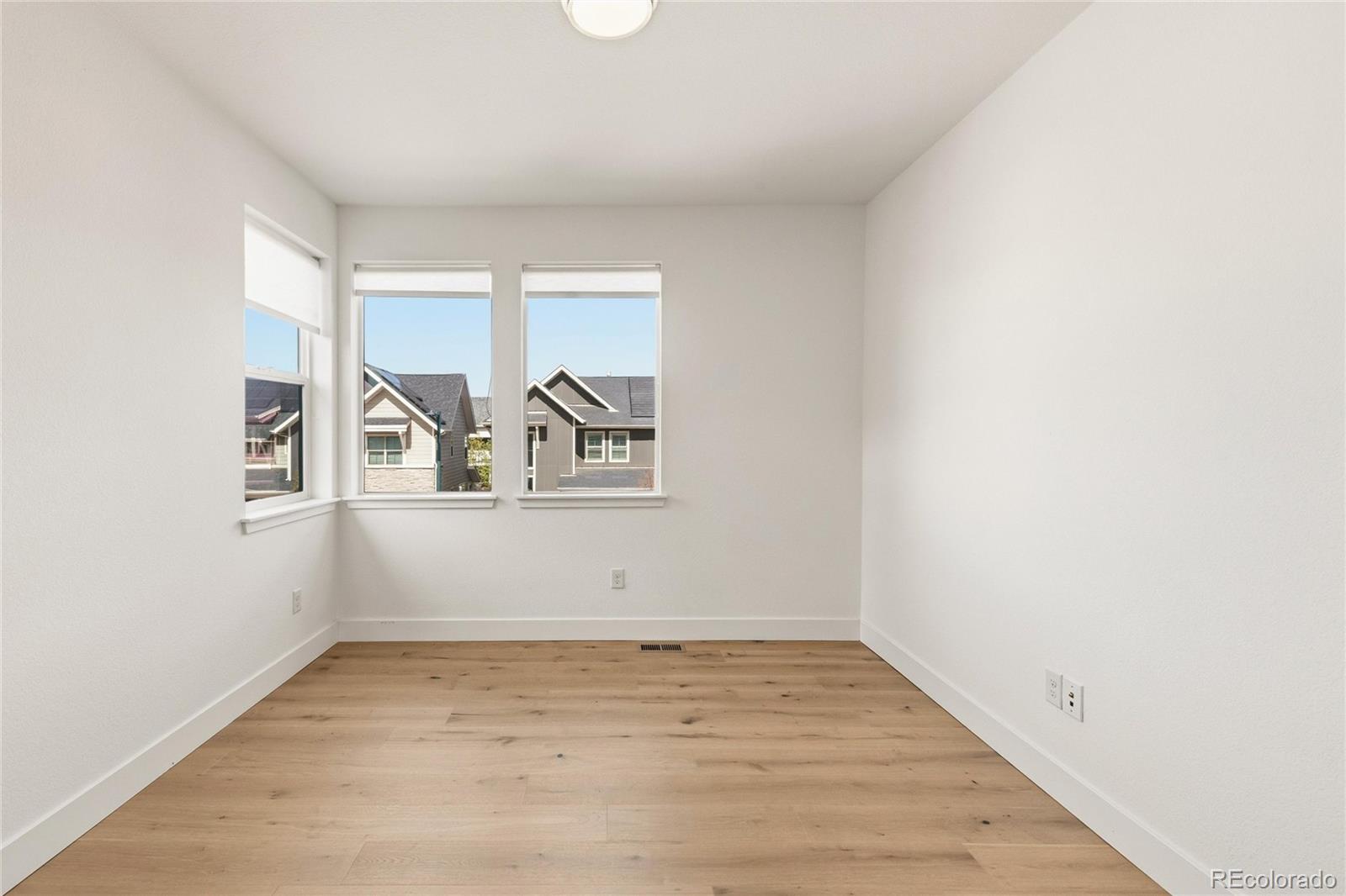 6121 Chester Street Denver CO 80238
