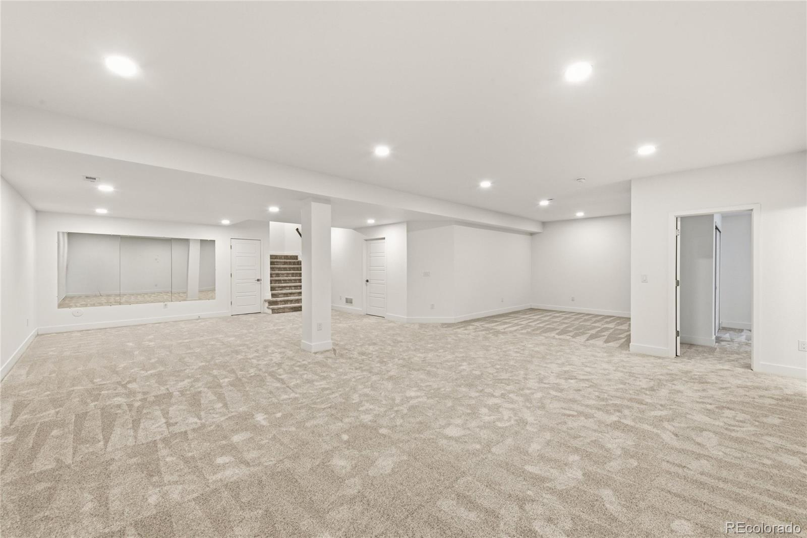 6121 Chester Street Denver CO 80238