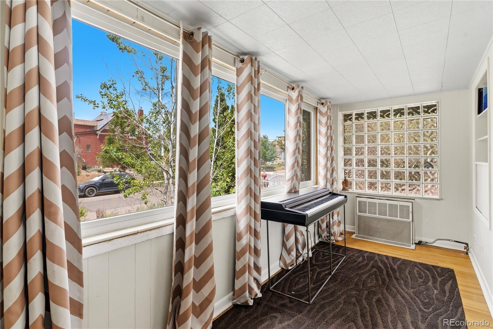 2686 King Street Denver CO 80211