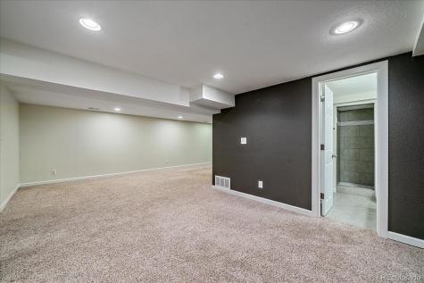 6482 S Cedar Street Littleton CO 80120