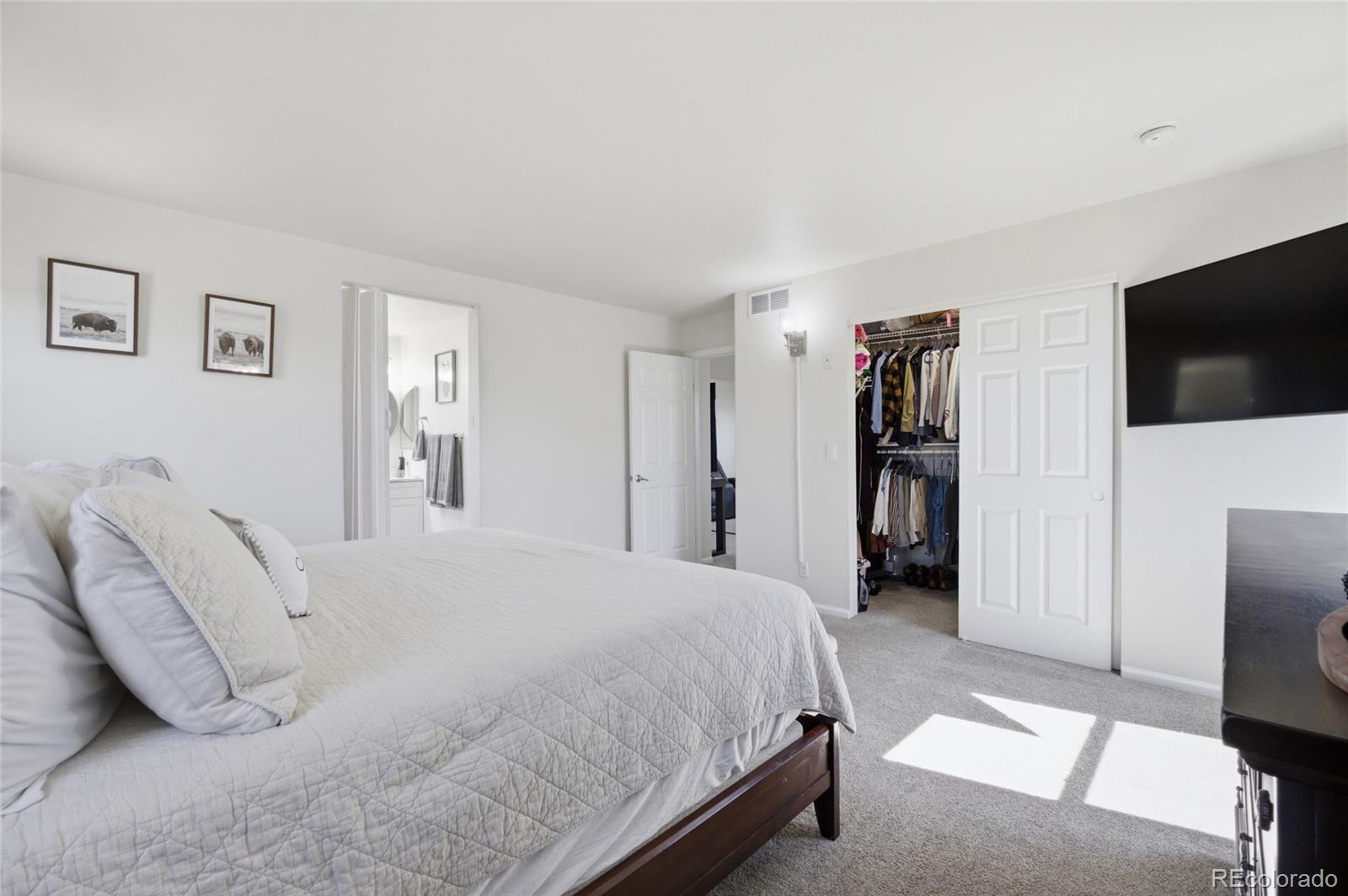 161 N Elk Court Aurora CO 80018