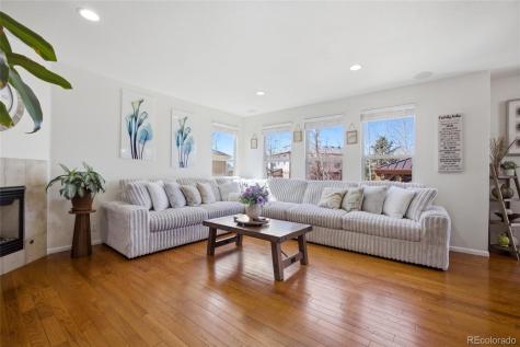 161 N Elk Court Aurora CO 80018