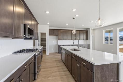 24362 E Atlantic Drive Aurora CO 80016
