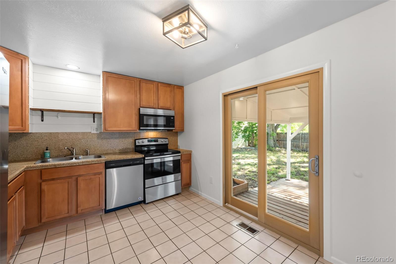 3266 S Helena Street Aurora CO 80013