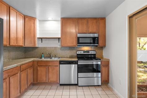 3266 S Helena Street Aurora CO 80013