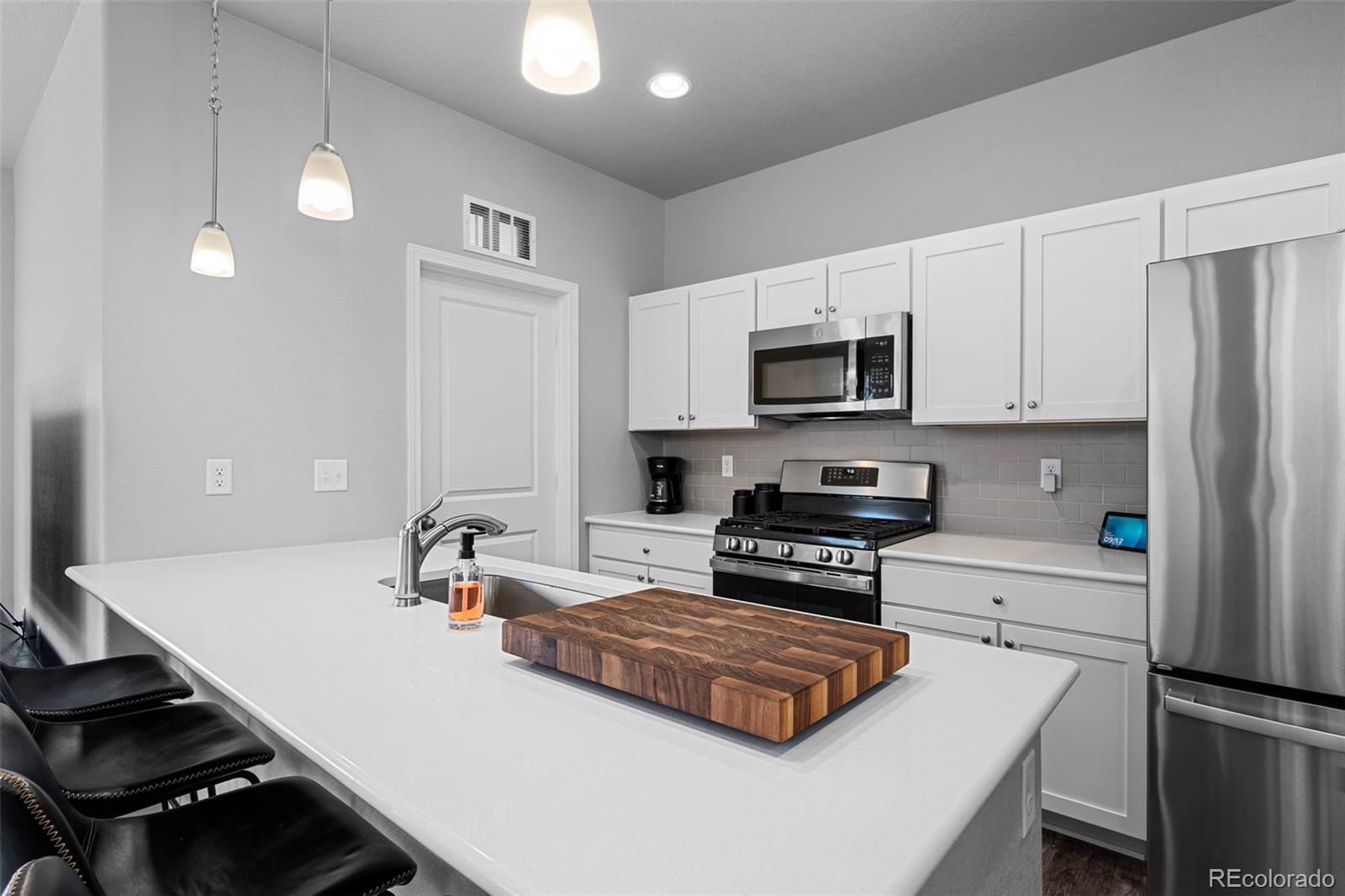 7410 Gorgeted Quail Grove Colorado Springs CO 80923