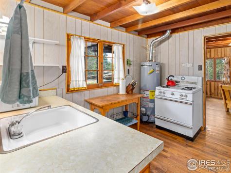 84 County Road 113 N Allenspark CO 80510