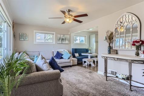 841 N Oakland Street Aurora CO 80010