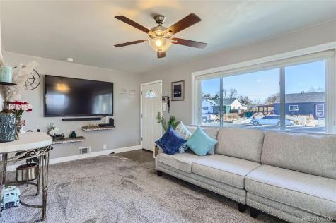 841 N Oakland Street Aurora CO 80010