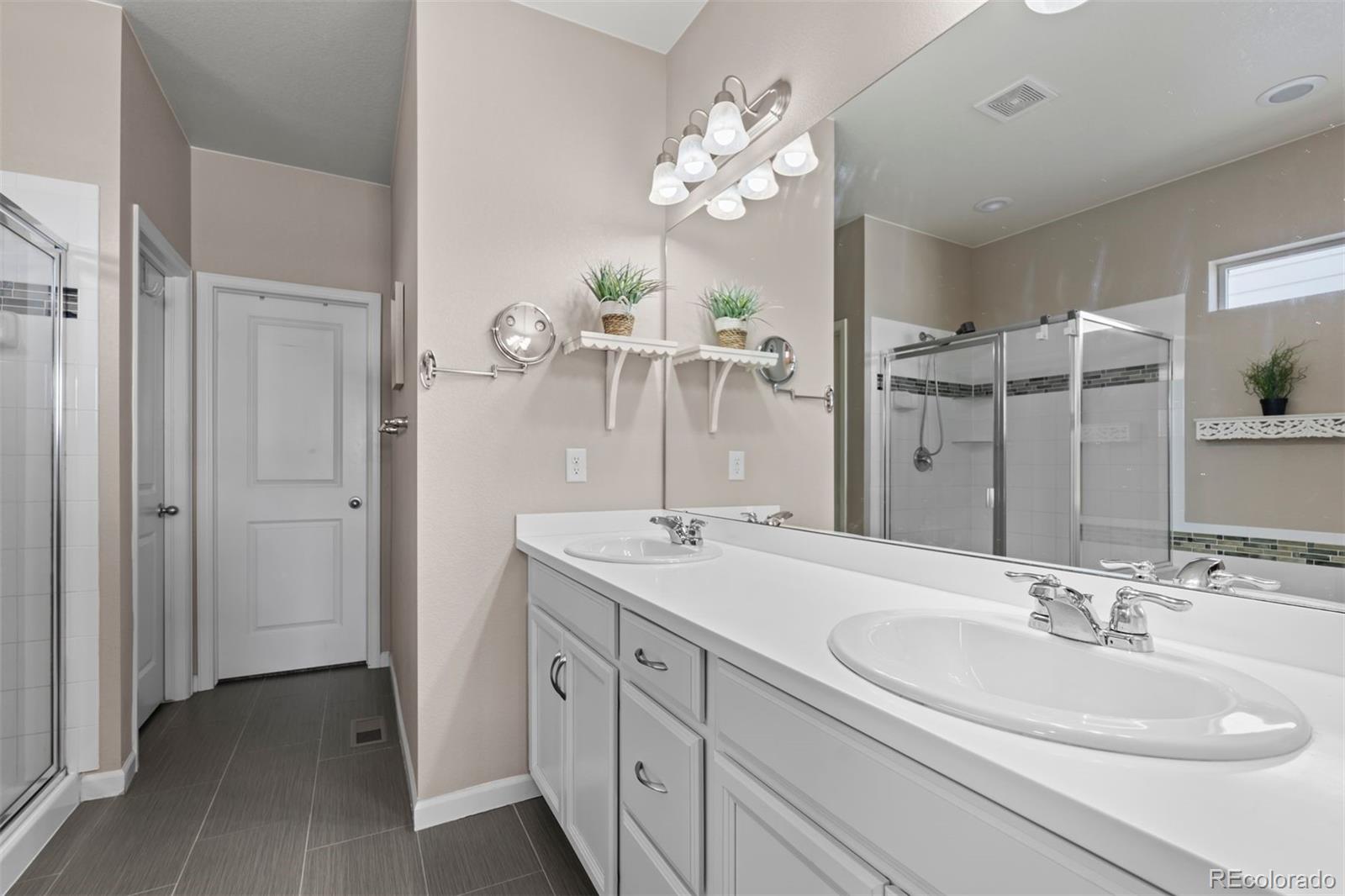 930 Mcmurdo Circle Castle Rock CO 80108
