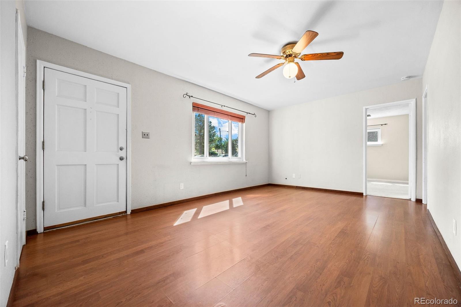 707 Uvalda Street Aurora CO 80011