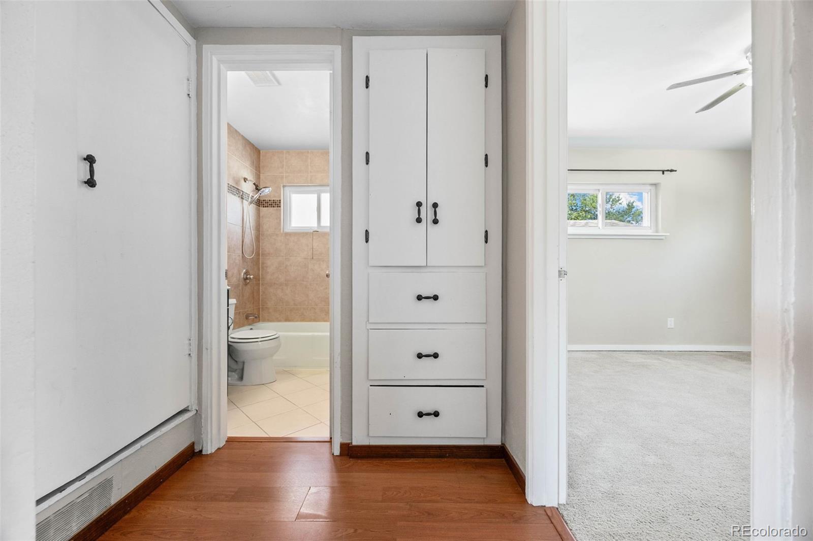 707 Uvalda Street Aurora CO 80011