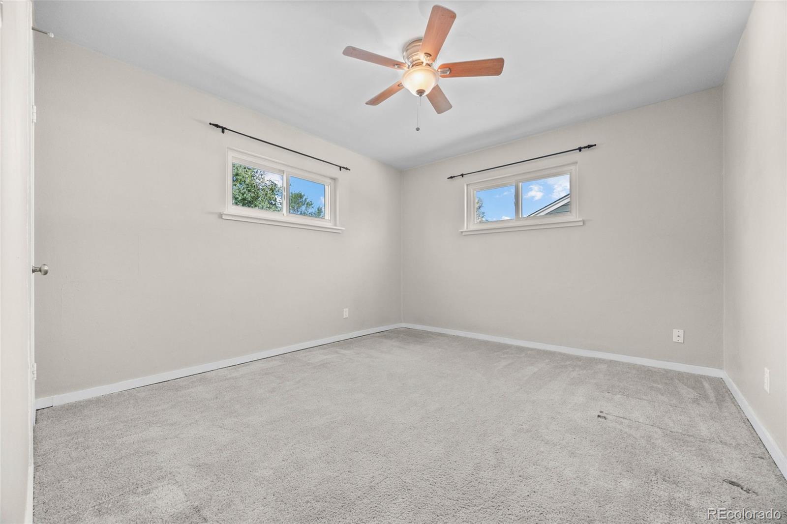 707 Uvalda Street Aurora CO 80011