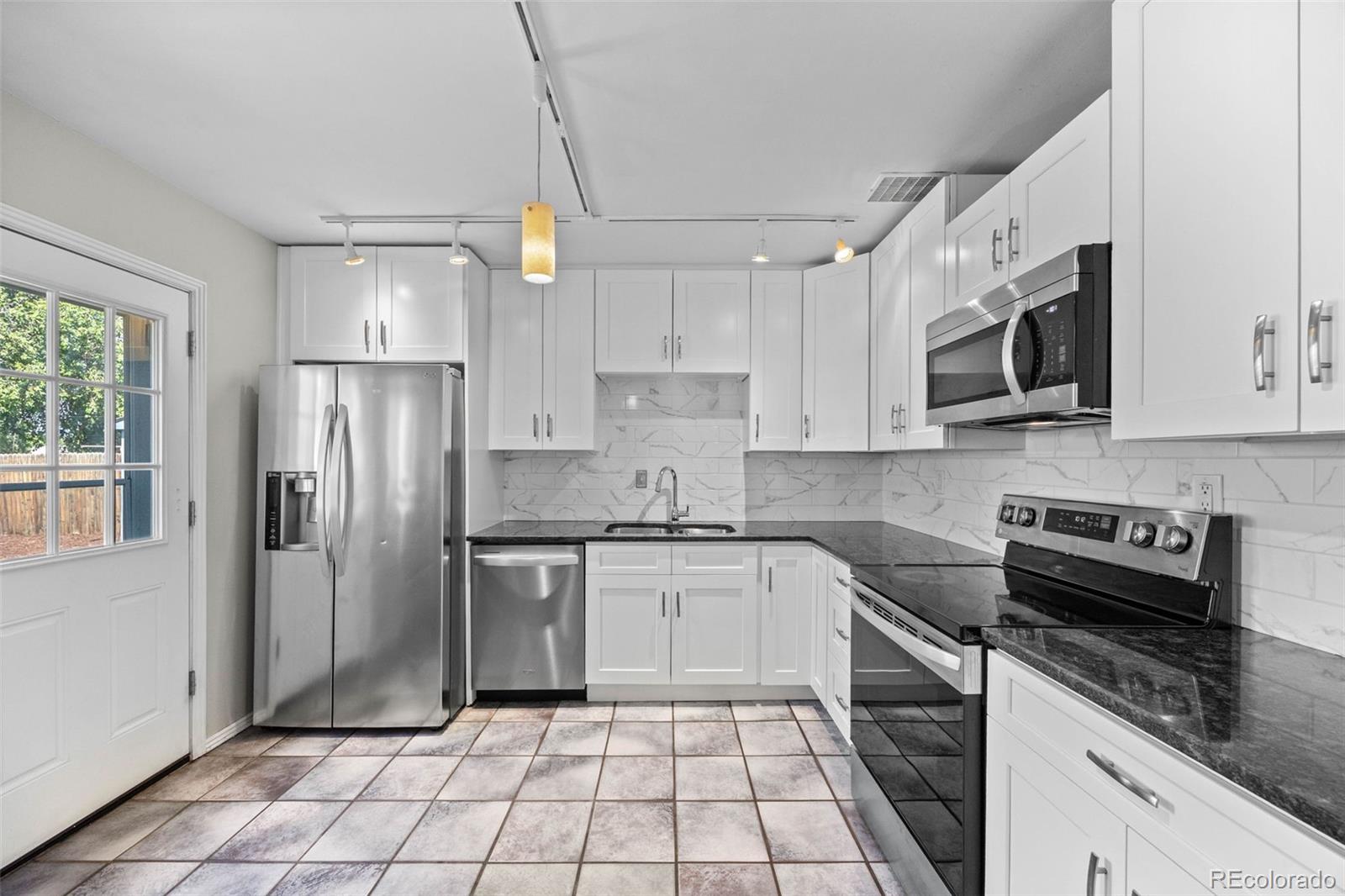 707 Uvalda Street Aurora CO 80011