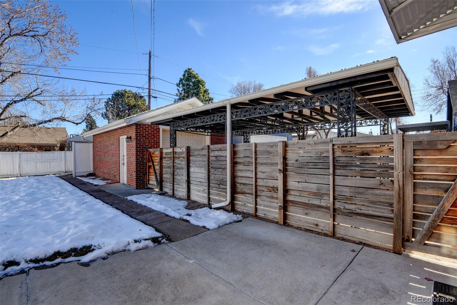 1538 Oneida Street Denver CO 80220