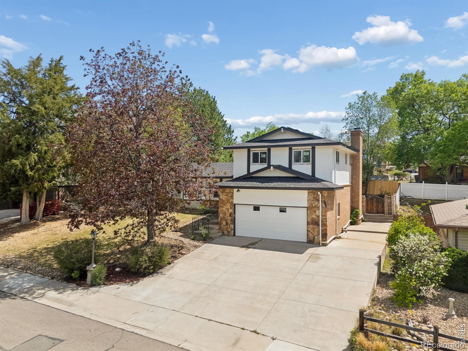 12 Baylor Drive Longmont CO 80503