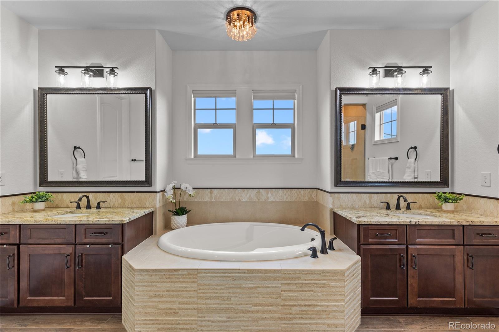 10815 Timberdash Avenue Highlands Ranch CO 80126