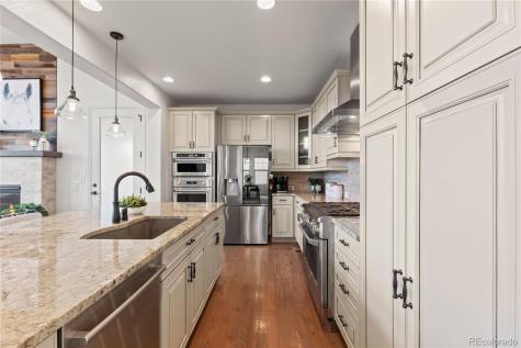 10815 Timberdash Avenue Highlands Ranch CO 80126