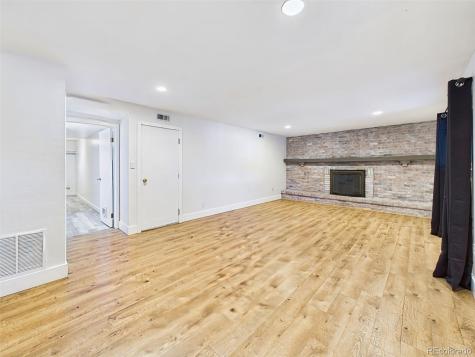 5040 Escapardo Way Colorado Springs CO 80917