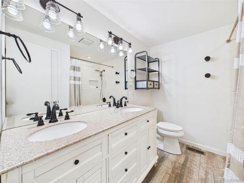 5040 Escapardo Way Colorado Springs CO 80917