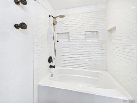 5040 Escapardo Way Colorado Springs CO 80917