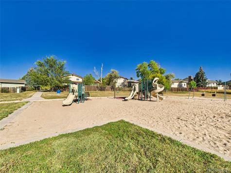 5040 Escapardo Way Colorado Springs CO 80917