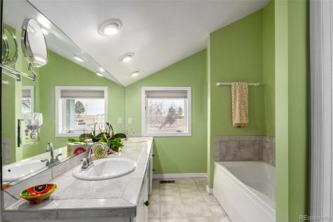 5271 N Mesa Drive Castle Rock CO 80108